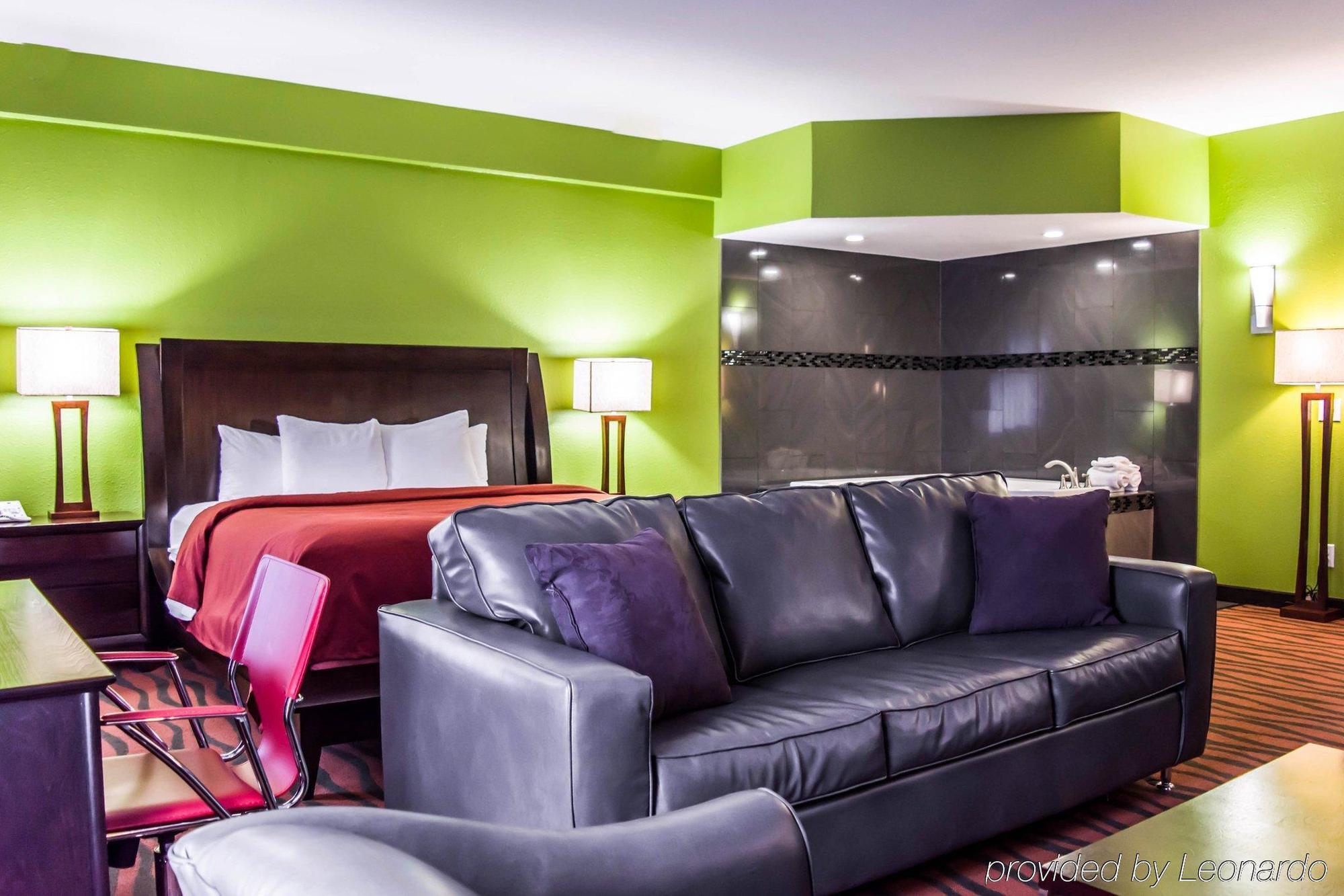 Quality Suites Fort Myers Airport I-75 Экстерьер фото