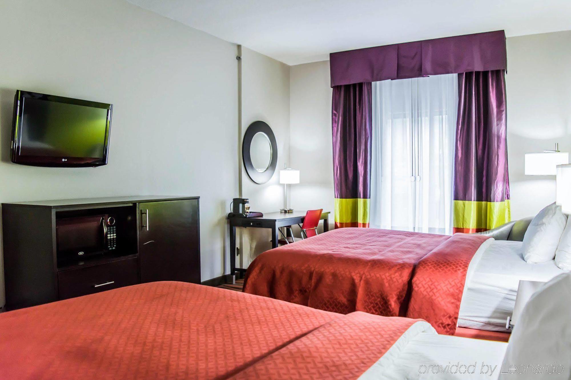Quality Suites Fort Myers Airport I-75 Экстерьер фото